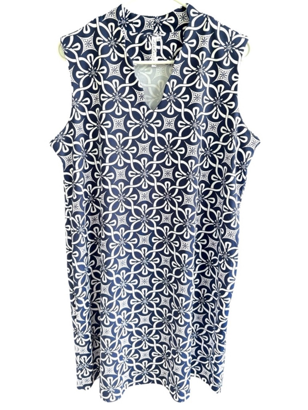 EUC Lulu-B Sleeveless Shift
Dress Navy White SPF Size 1X